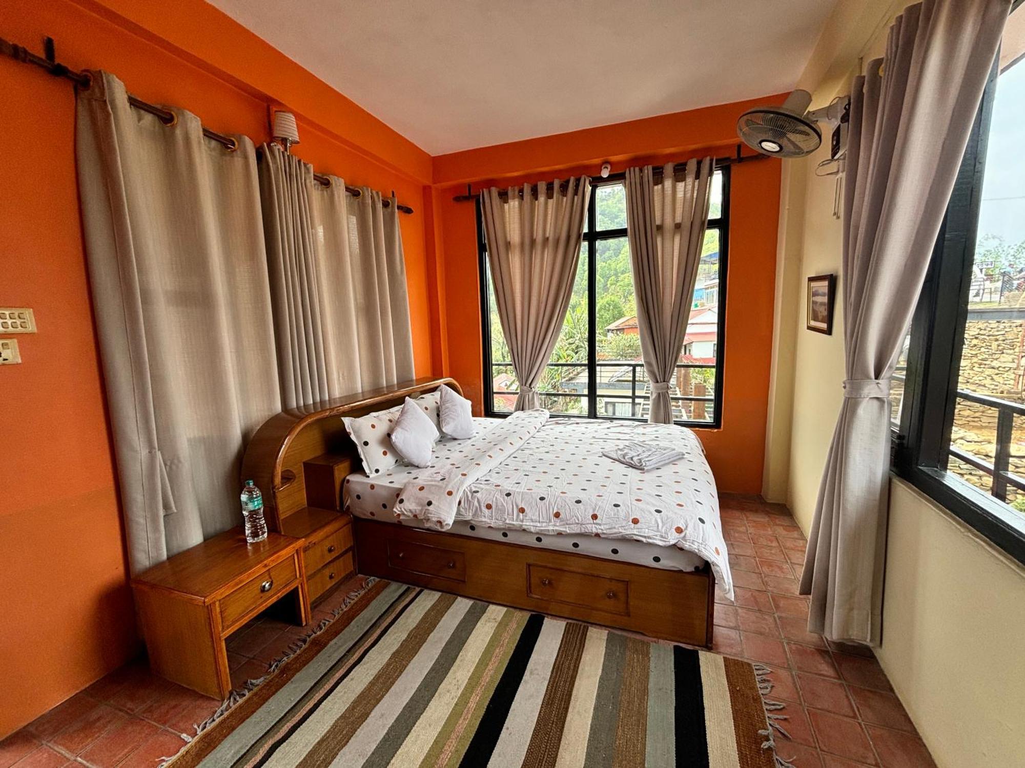 Siddhartha Garden Ayurveda Hotel Pokhara Buitenkant foto