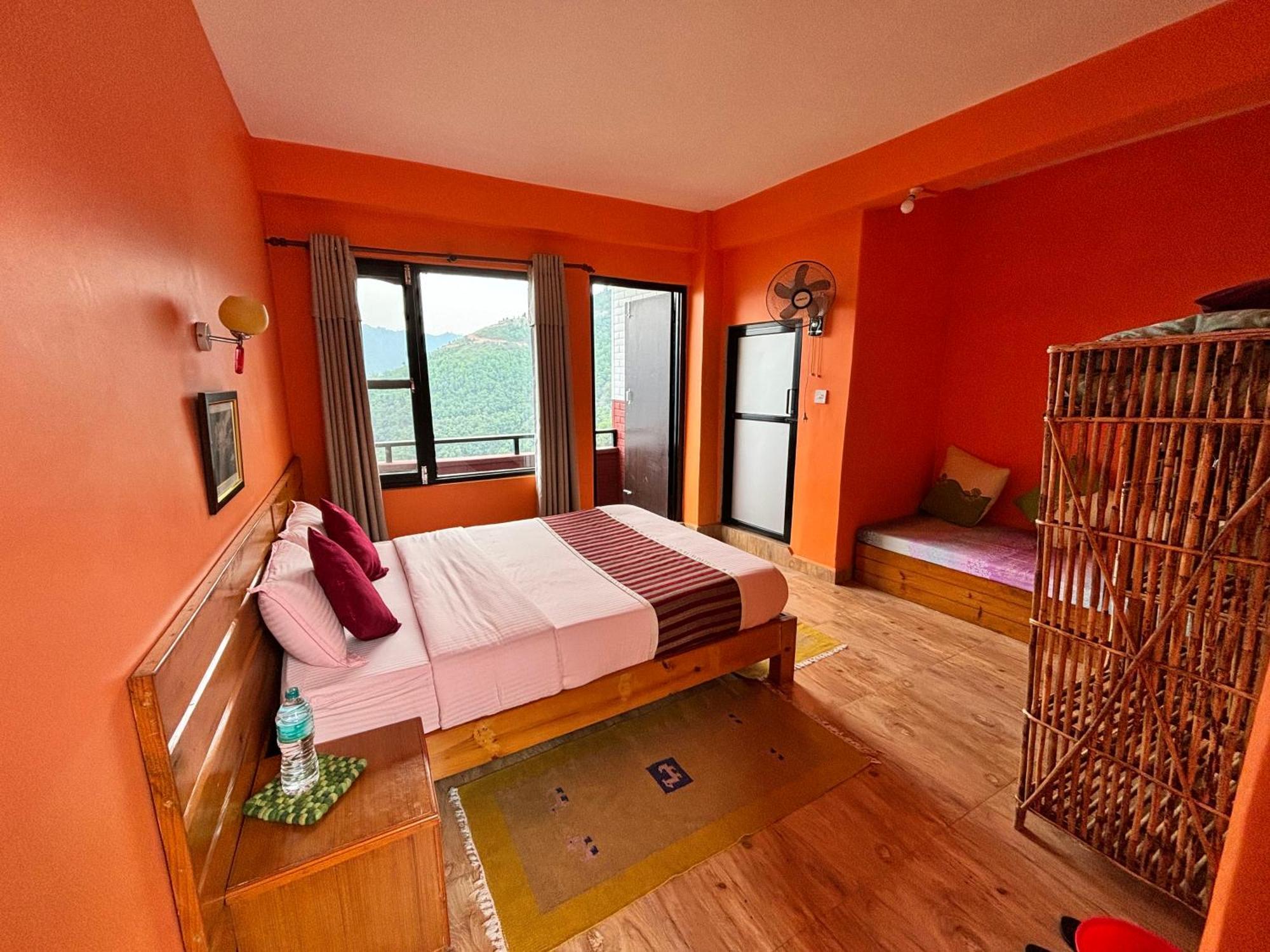 Siddhartha Garden Ayurveda Hotel Pokhara Buitenkant foto