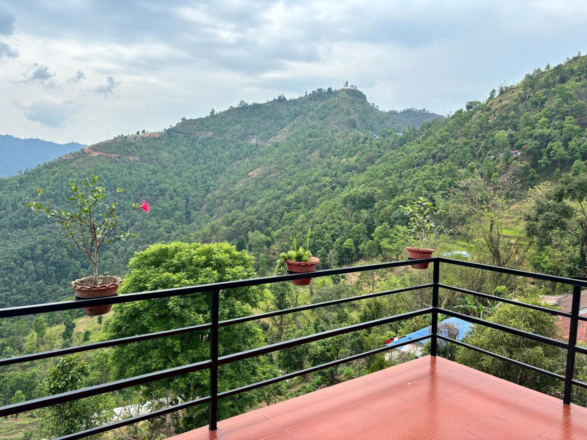 Siddhartha Garden Ayurveda Hotel Pokhara Buitenkant foto